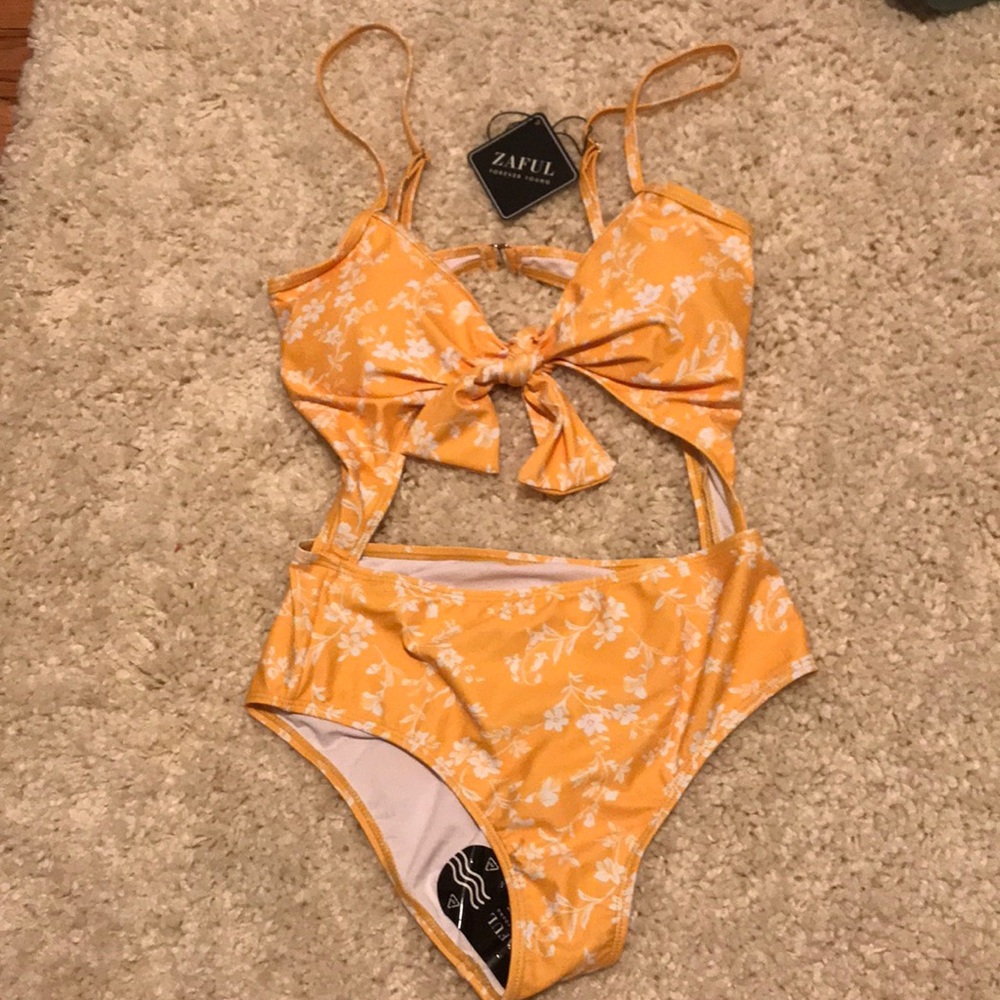 NWT Zaful Swimsuit